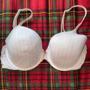 Chic Cream Underwire Bra